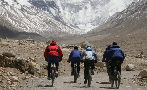 Cycling tour in Tibet