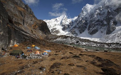 Makalu Base Camp Trekking